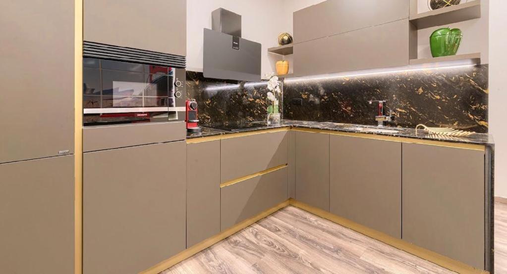 Abando Suites By Next Stop بلباو المظهر الخارجي الصورة